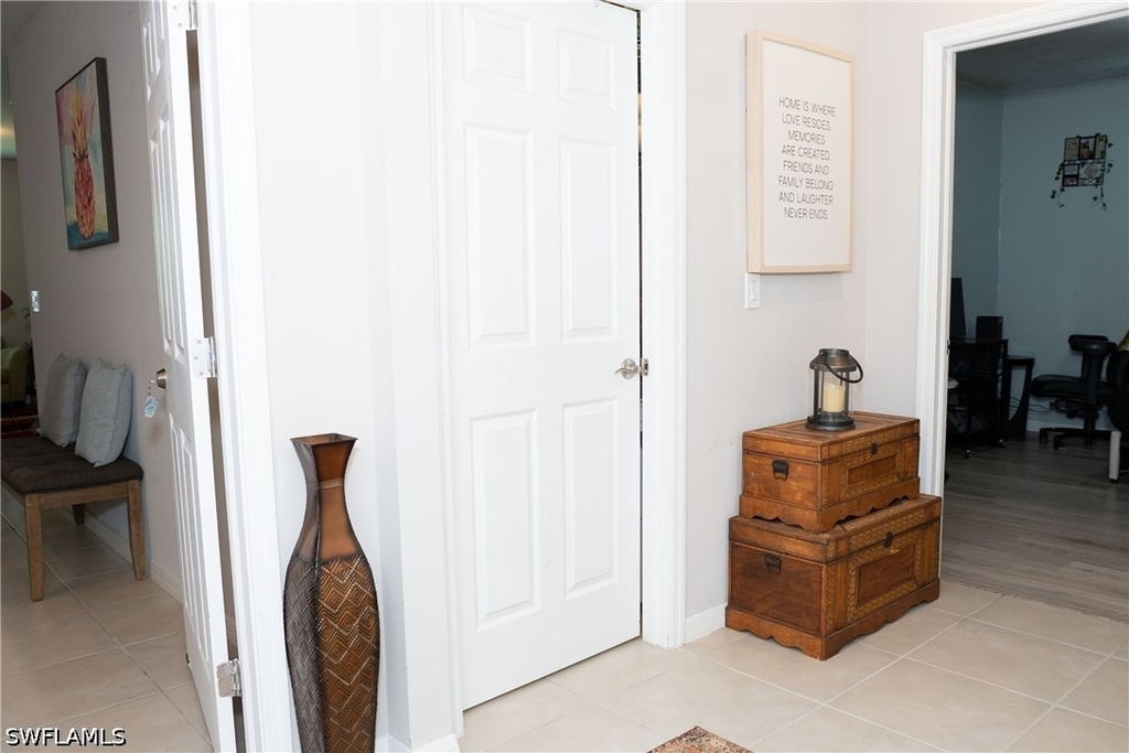 5190 42nd Street Ne - Photo 7