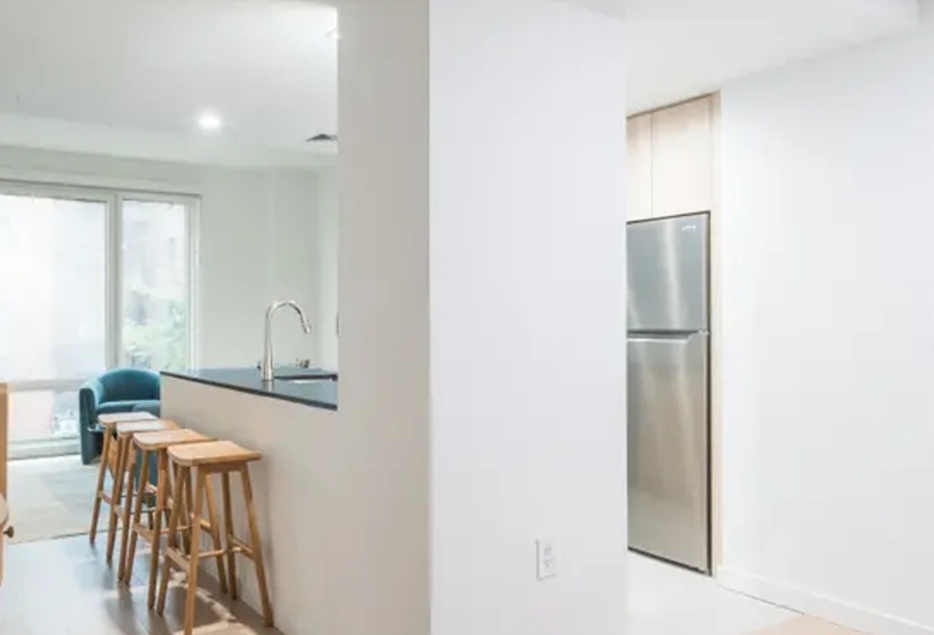 Nostrand Avenue - Photo 1