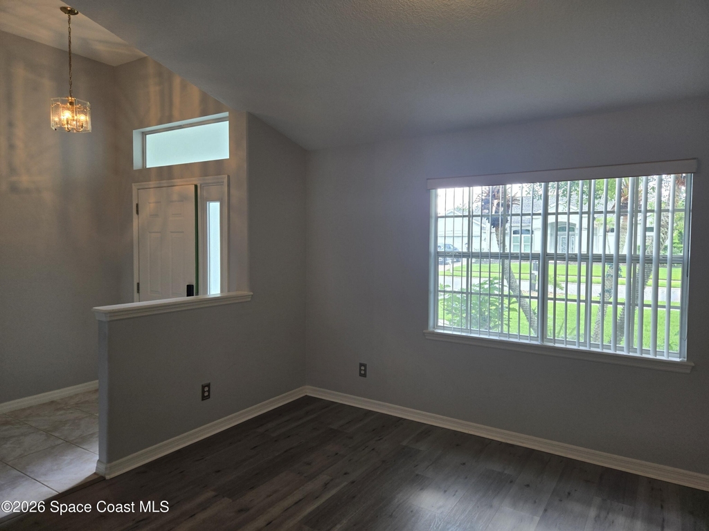 292 Carmel Drive - Photo 4
