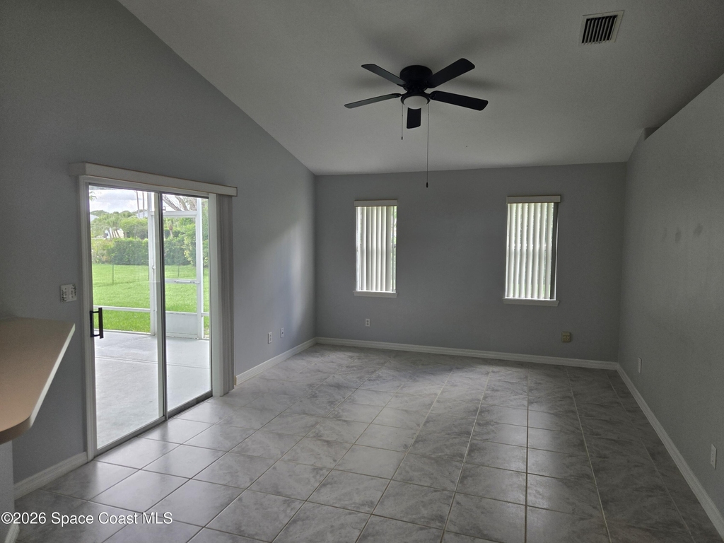 292 Carmel Drive - Photo 5