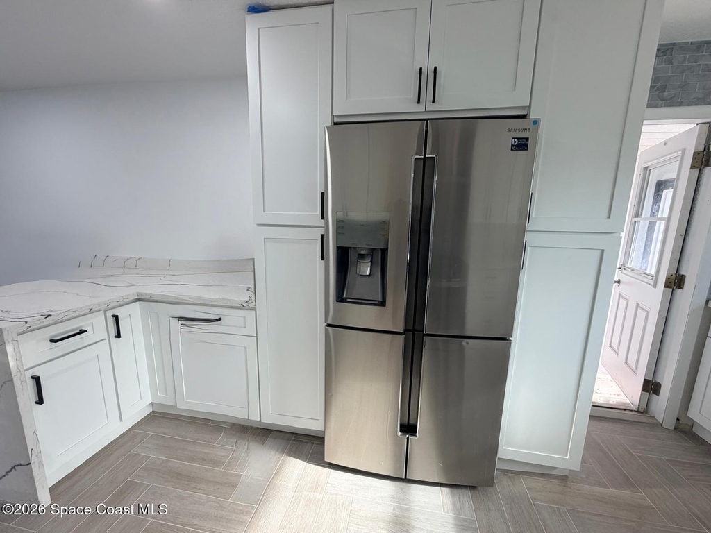 233 Ne 1st Street S - Photo 9