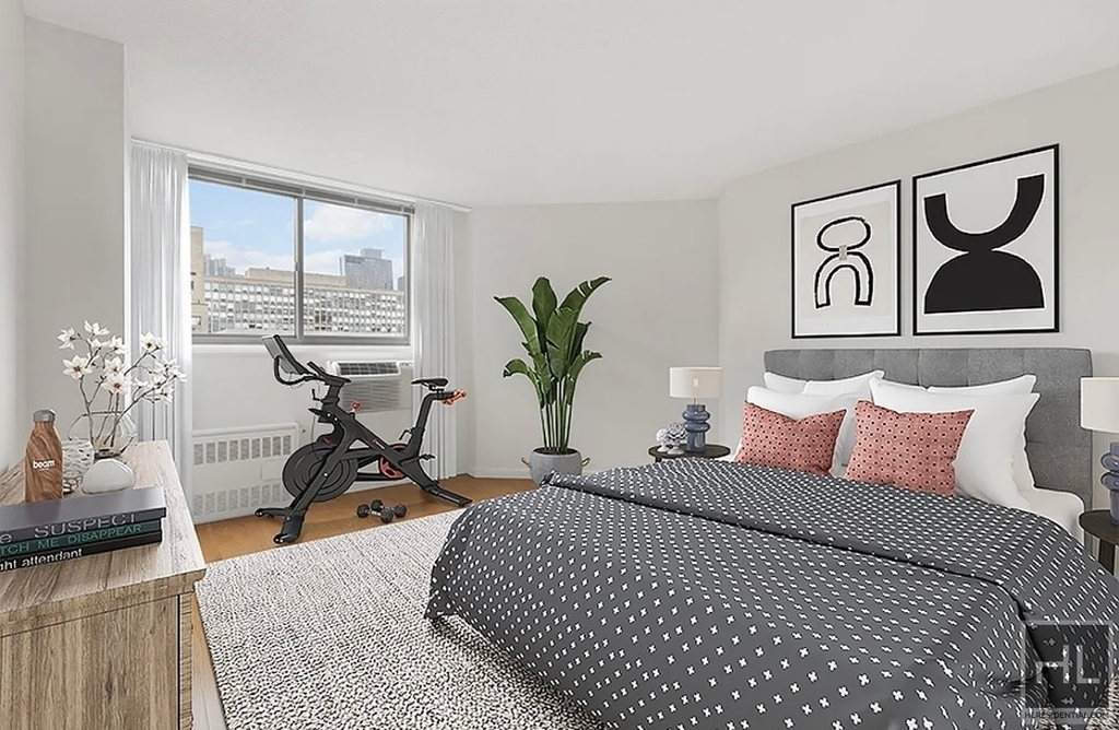 2 Avenue - Photo 4