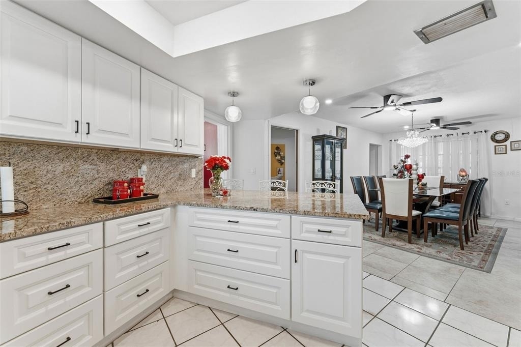 2401 26th Avenue S - Photo 4