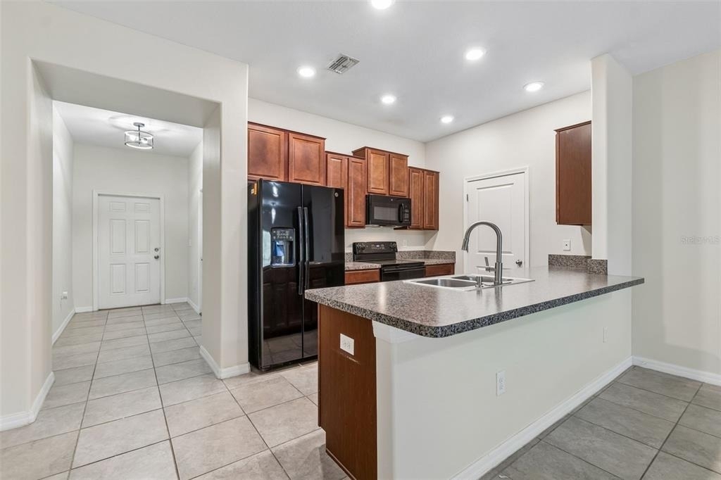 10687 Lake Montauk Drive - Photo 7