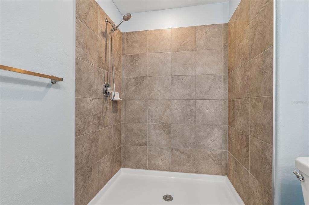 10687 Lake Montauk Drive - Photo 23