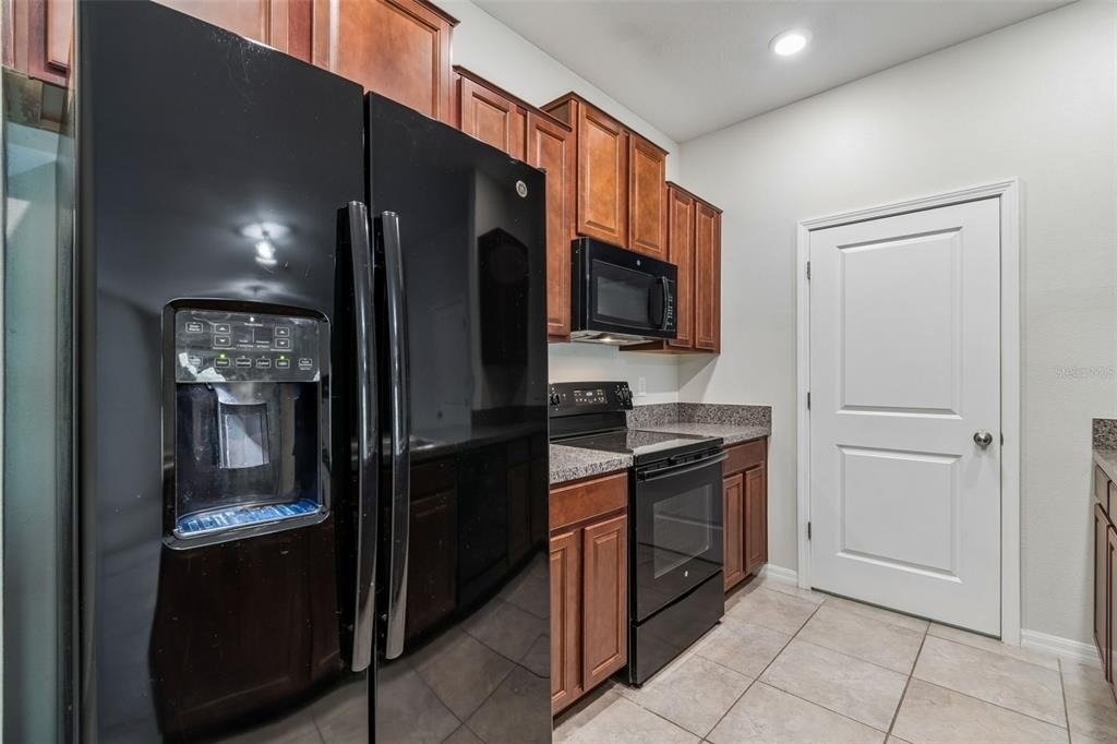 10687 Lake Montauk Drive - Photo 9