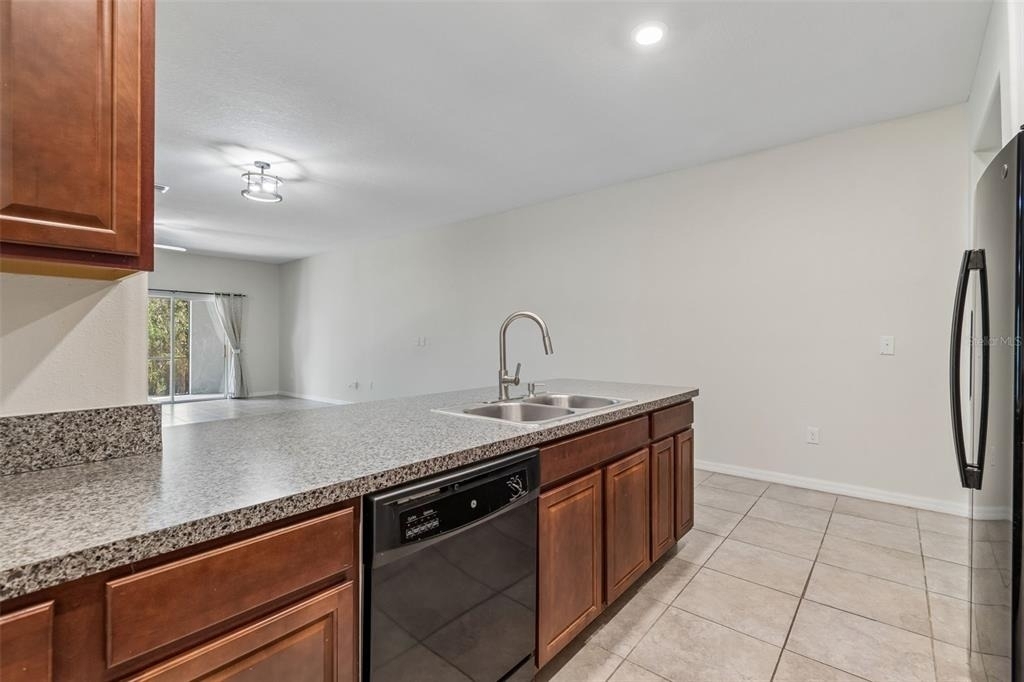 10687 Lake Montauk Drive - Photo 10