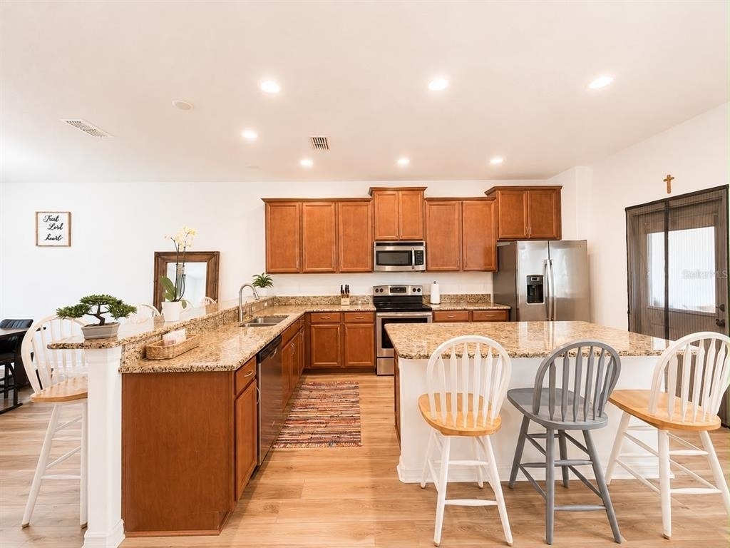 12820 Strode Lane - Photo 9