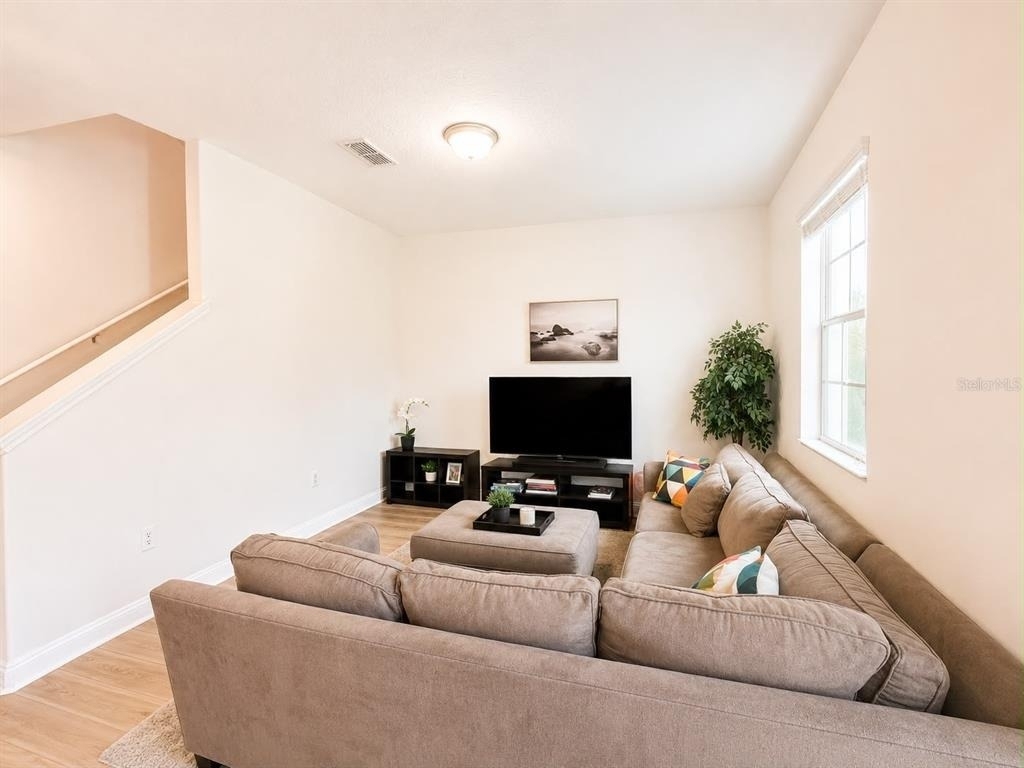 12820 Strode Lane - Photo 7