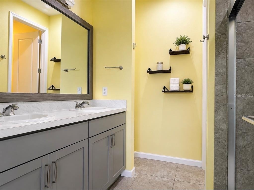 2410 Bittle Way - Photo 9