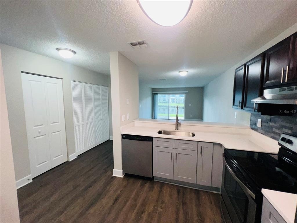 2556 Woodgate Boulevard - Photo 1