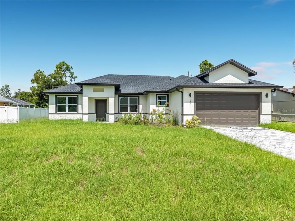 1081 Mccrory Street - Photo 2