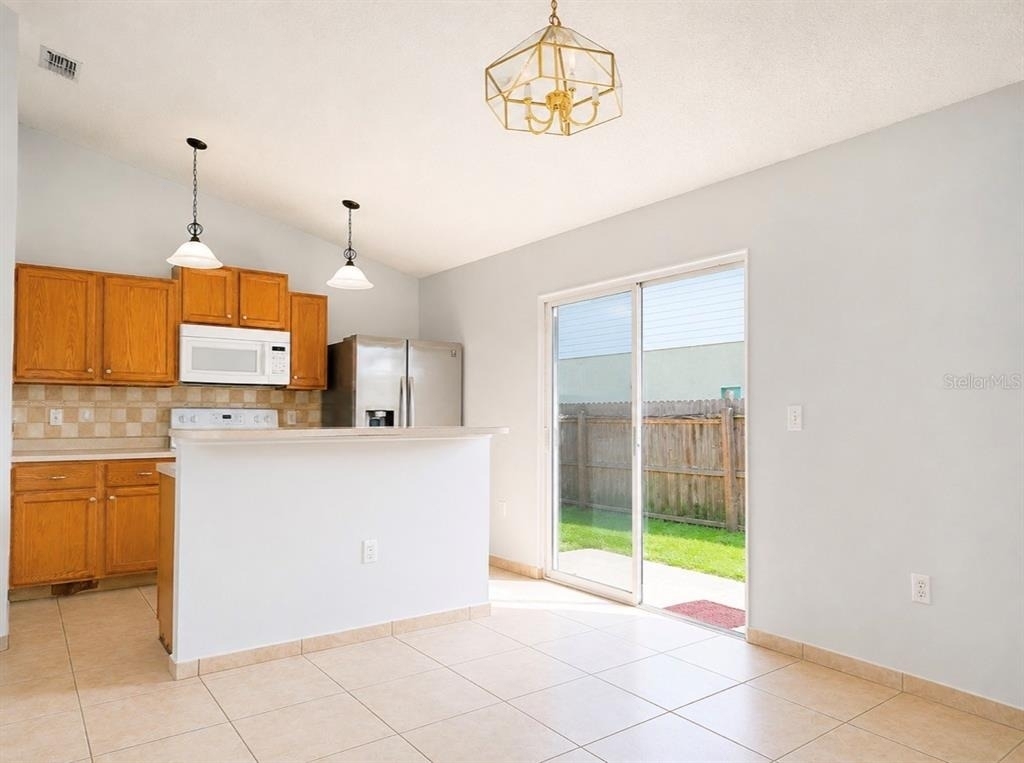 508 Pointe Allyson Way - Photo 3