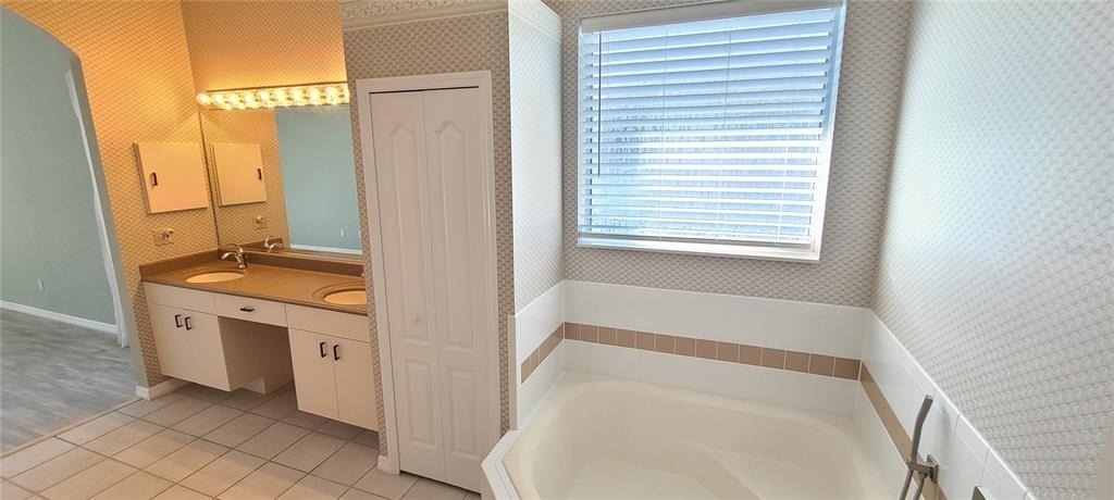1224 Siesta Key Circle - Photo 20