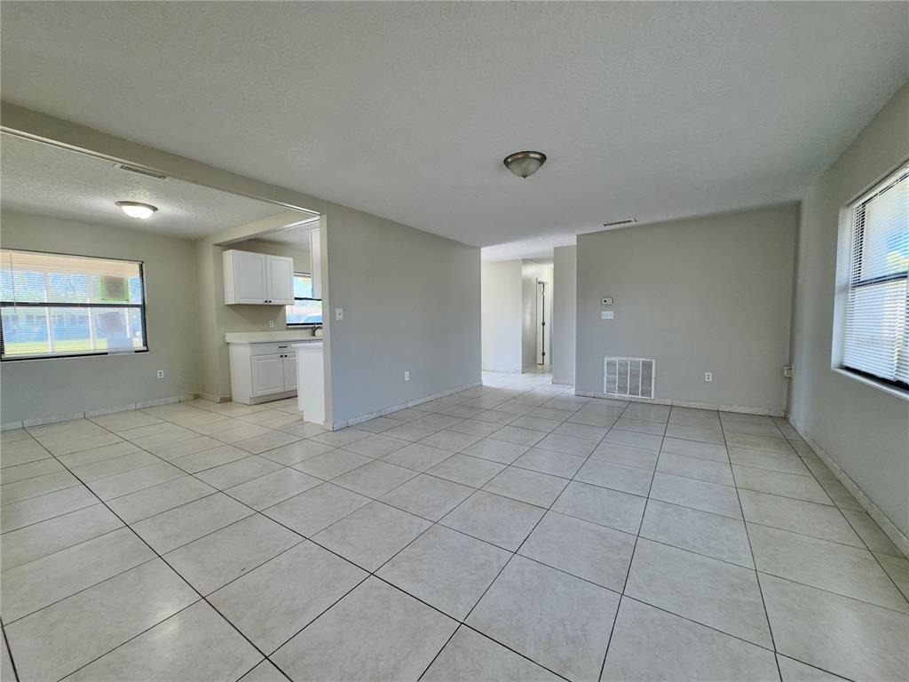 1219 Browning Avenue - Photo 7