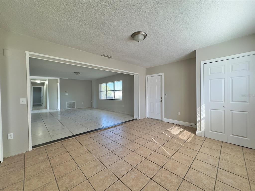 1219 Browning Avenue - Photo 11