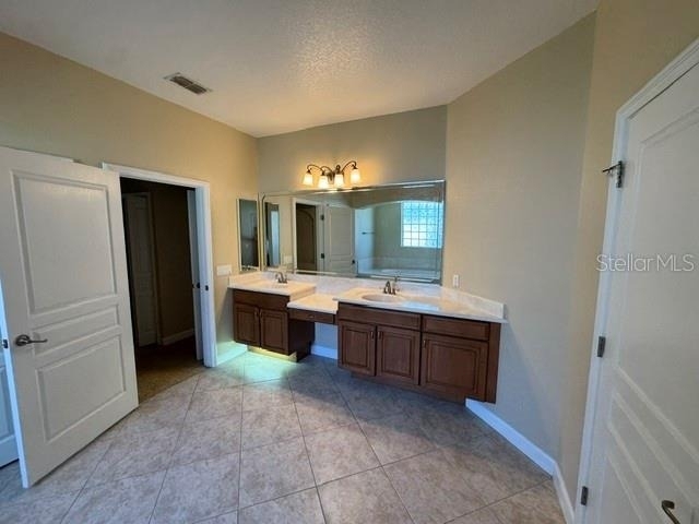 1079 Glenraven Lane - Photo 9
