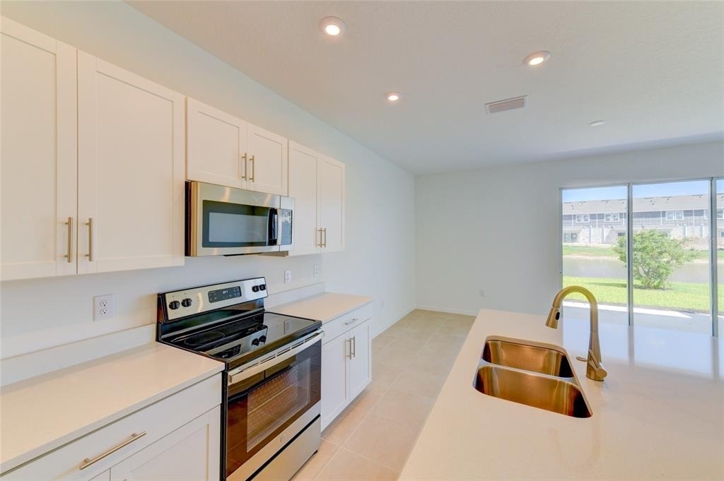 5744 Haven Terrace Terrace - Photo 9