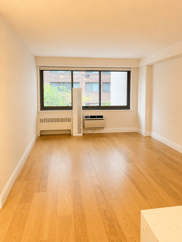 Flex 2 135 West 96th Street - Photo 2