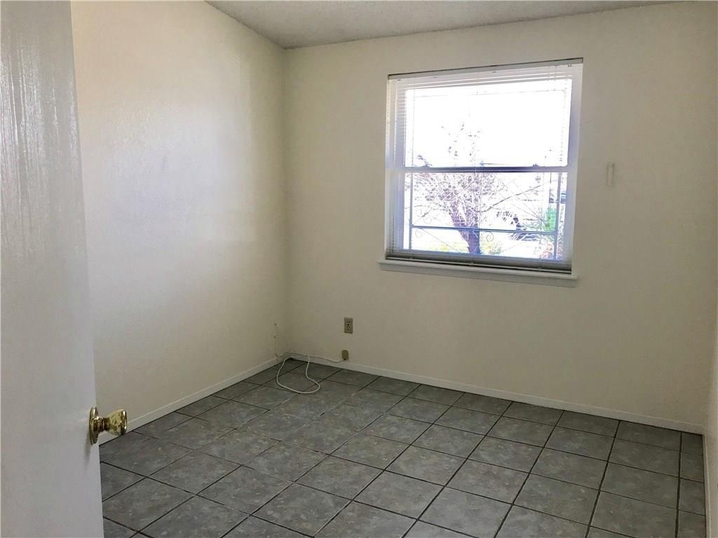8500 Lakehurst Road - Photo 7