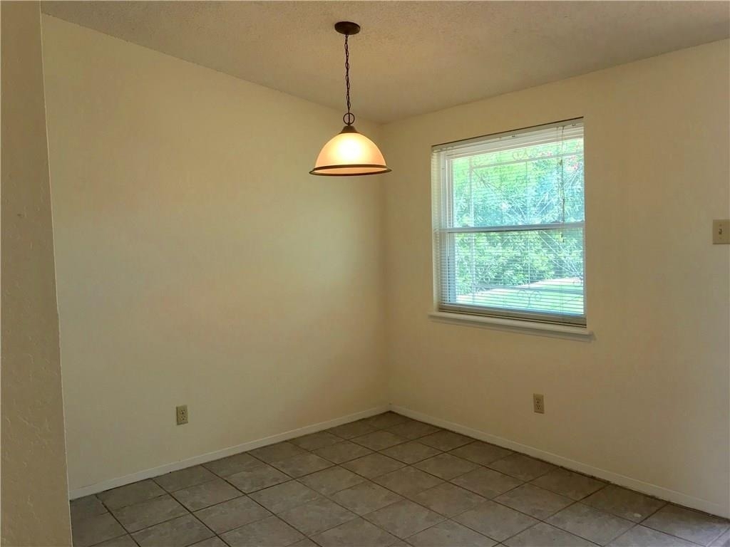 8500 Lakehurst Road - Photo 5