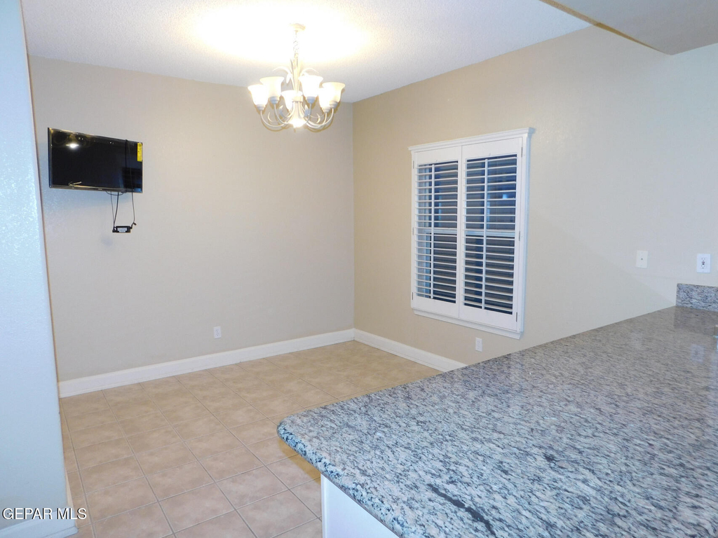 917 Tecate Place - Photo 14