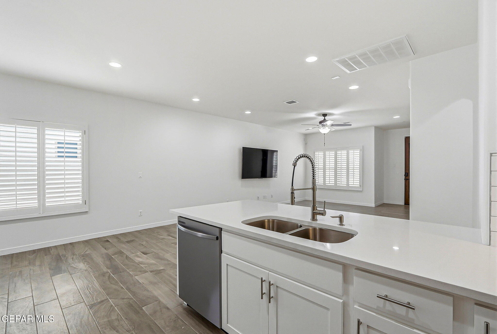 13106 Kington Avenue - Photo 12