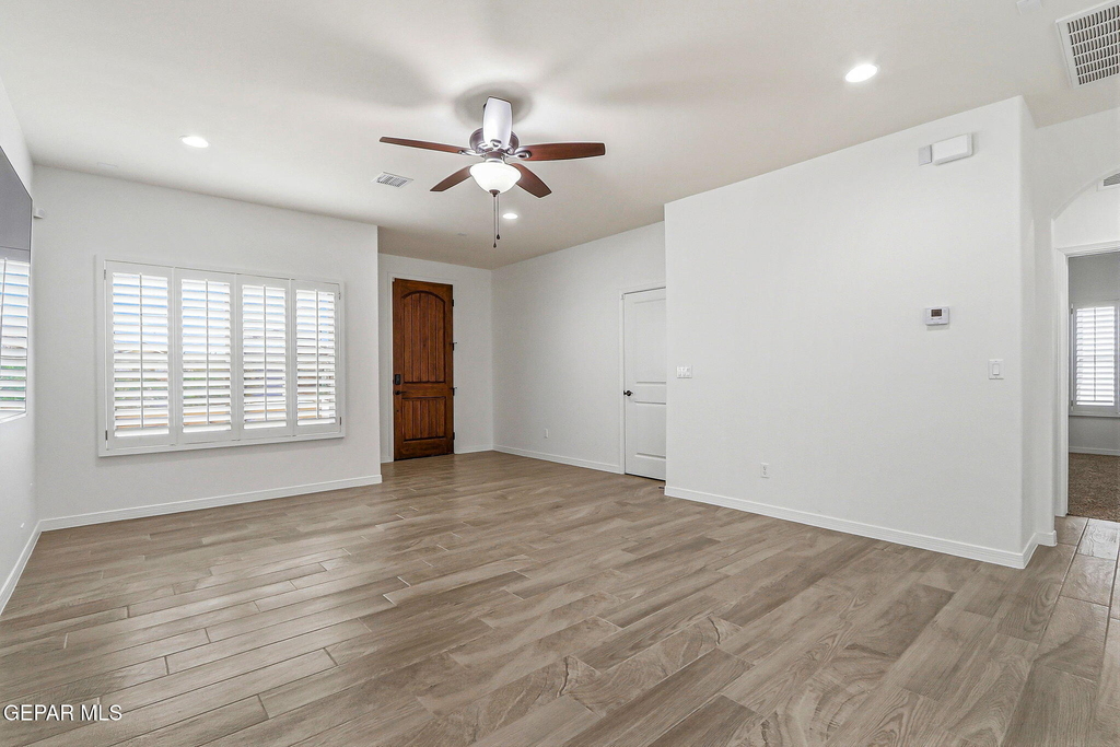 13106 Kington Avenue - Photo 5