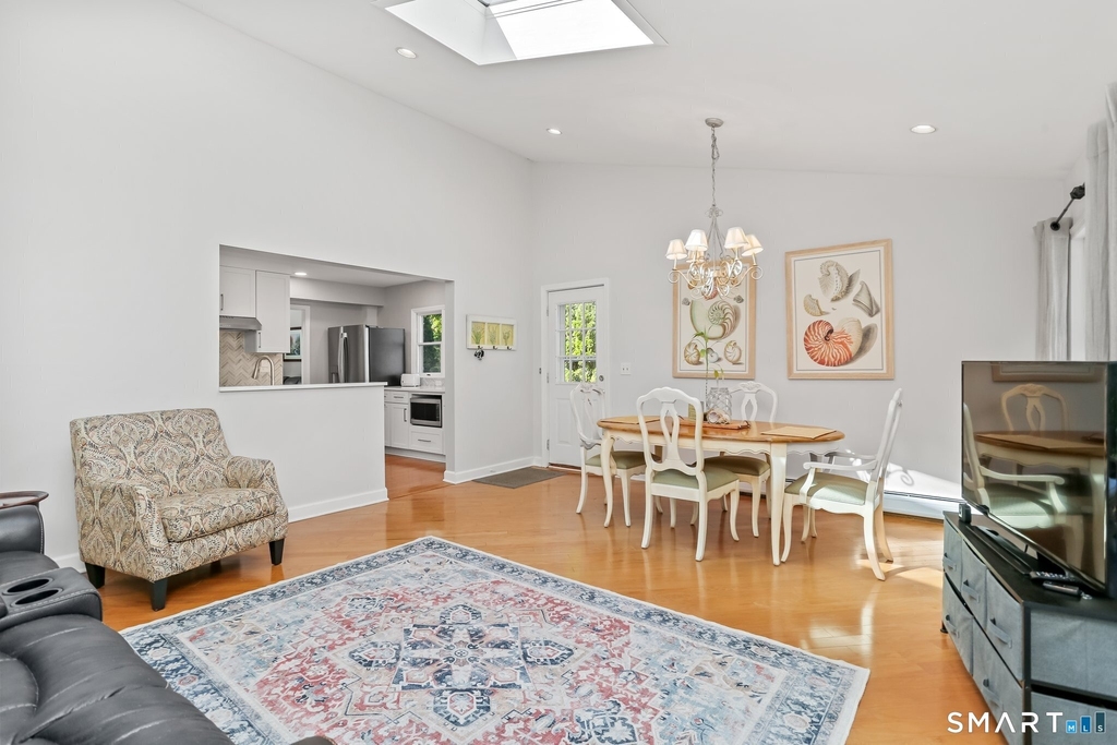 118 Lloyd Drive - Photo 6