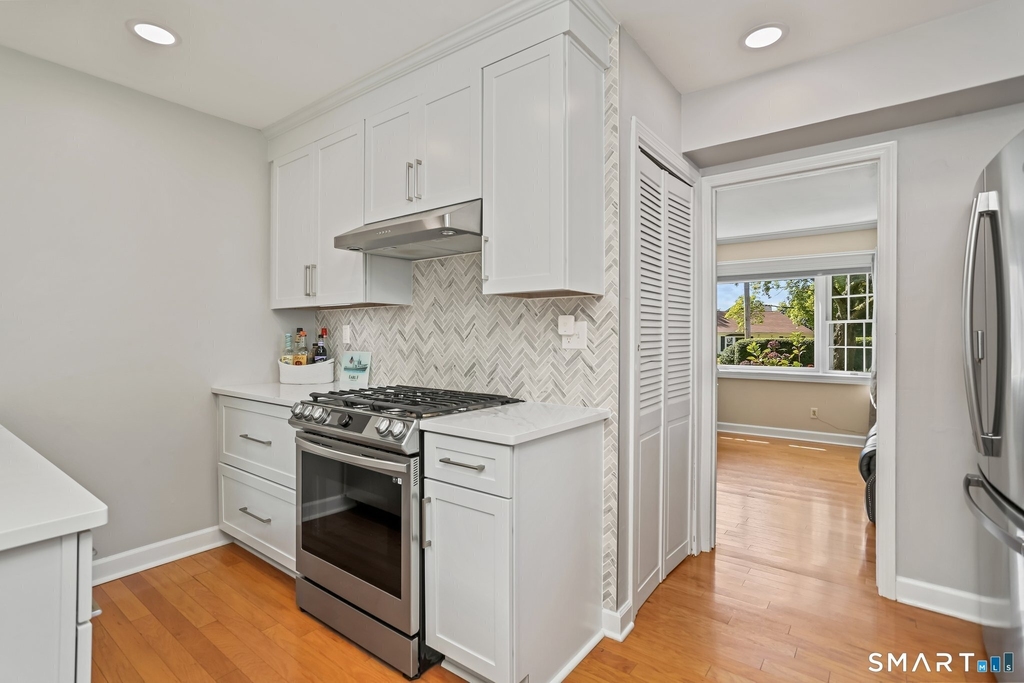 118 Lloyd Drive - Photo 11