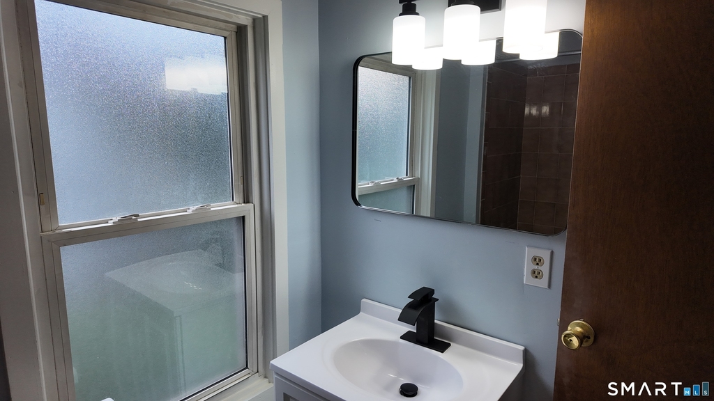 708 Howe Avenue - Photo 8