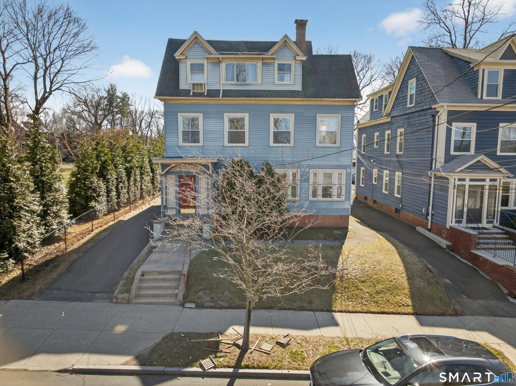 224 Huntington Street - Photo 0