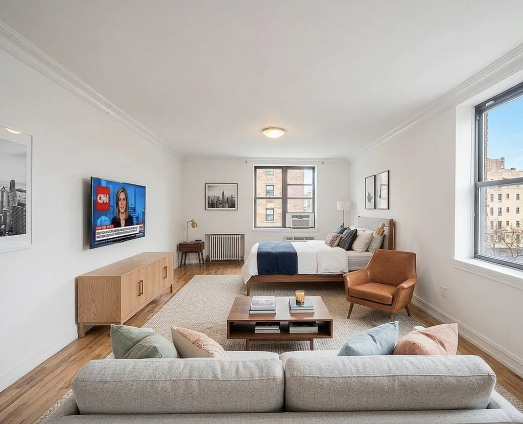  East 36th Street - Photo 0