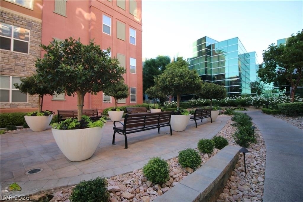 56 E Serene Avenue - Photo 6