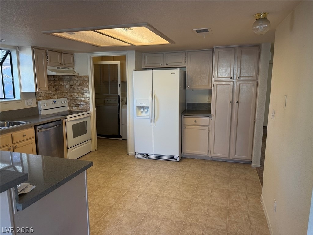 720 Sea Pines Lane - Photo 5