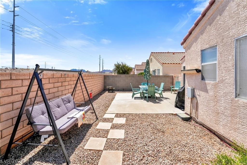 848 Angelus Oaks Drive - Photo 25