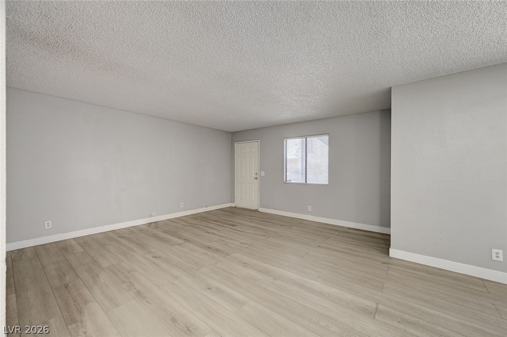 1305 Kari Lee Court - Photo 4