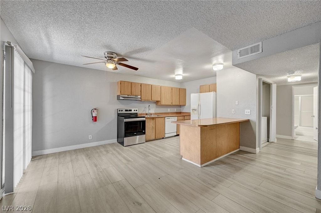 1305 Kari Lee Court - Photo 5