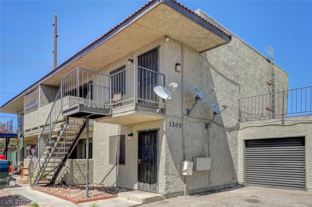 1305 Kari Lee Court - Photo 0