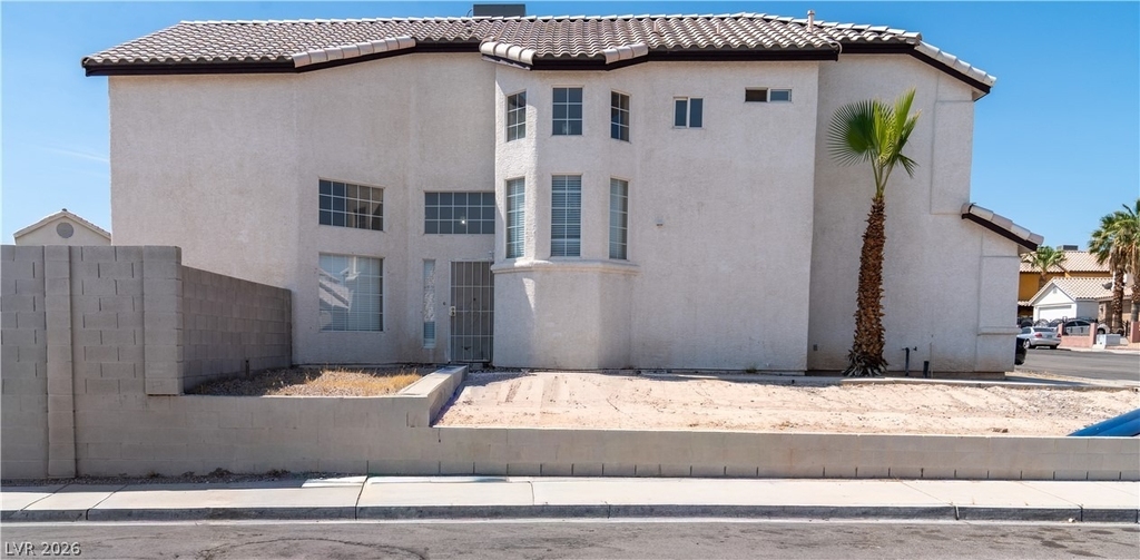 3822 Gulliver Street - Photo 0