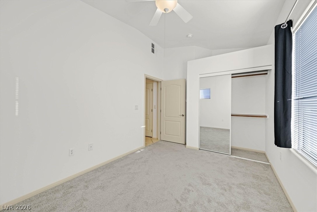 2305 W Horizon Ridge Parkway - Photo 13