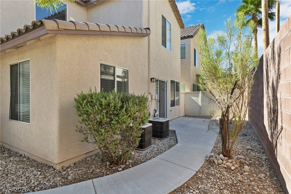7429 Granada Willows Street - Photo 22
