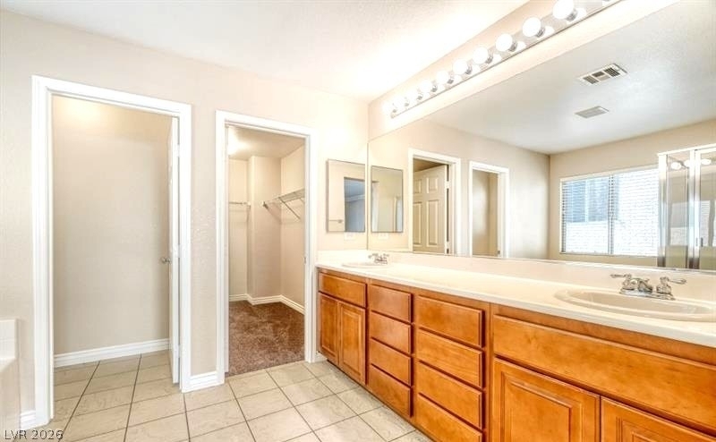 5565 Golden Palms Court - Photo 20