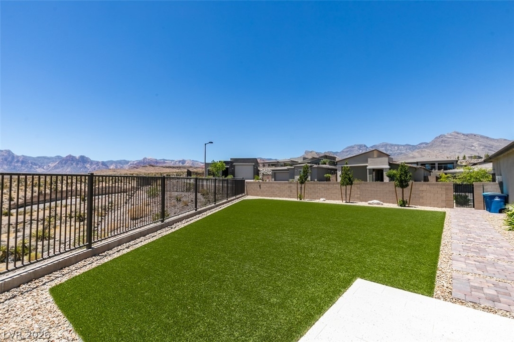 988 Edinburgh Fields Court - Photo 49