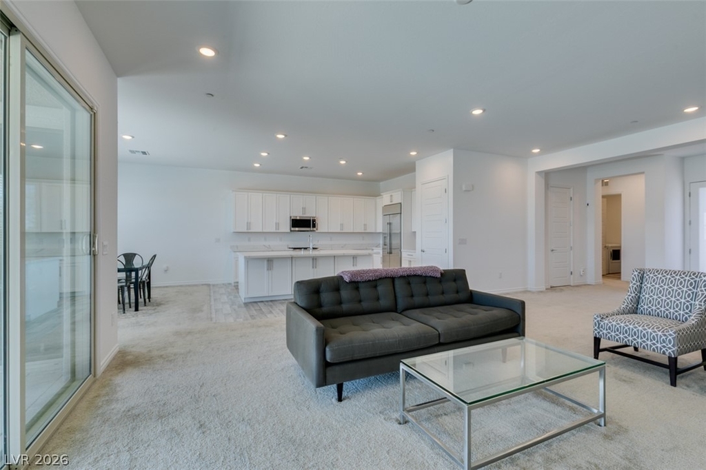 988 Edinburgh Fields Court - Photo 16