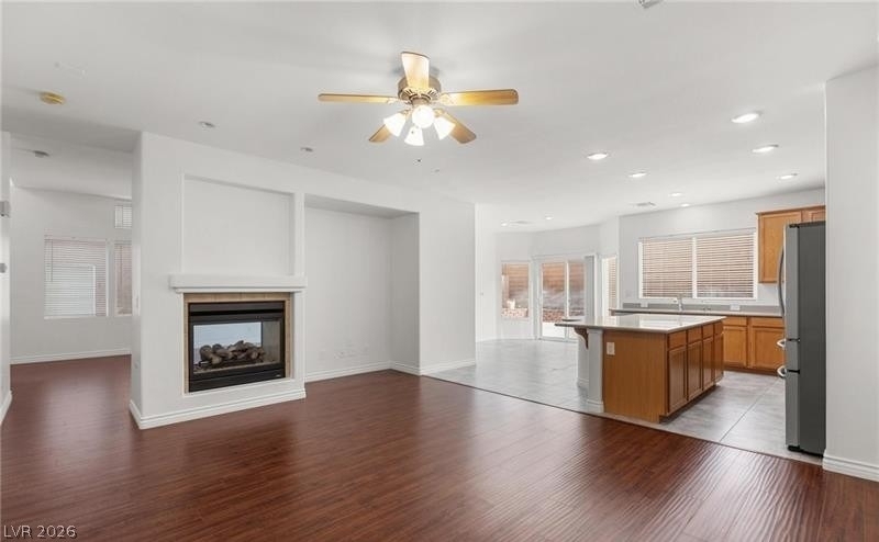 9123 Weeping Hollow Avenue - Photo 8