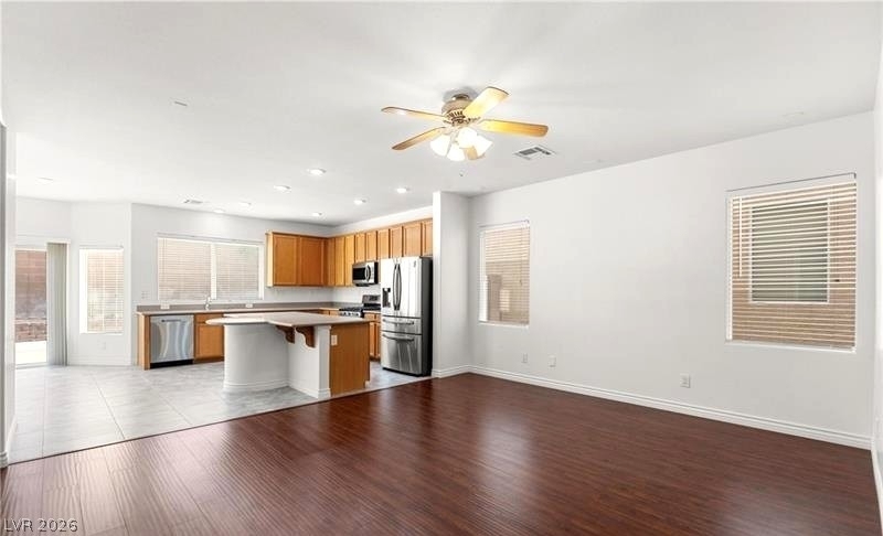 9123 Weeping Hollow Avenue - Photo 3