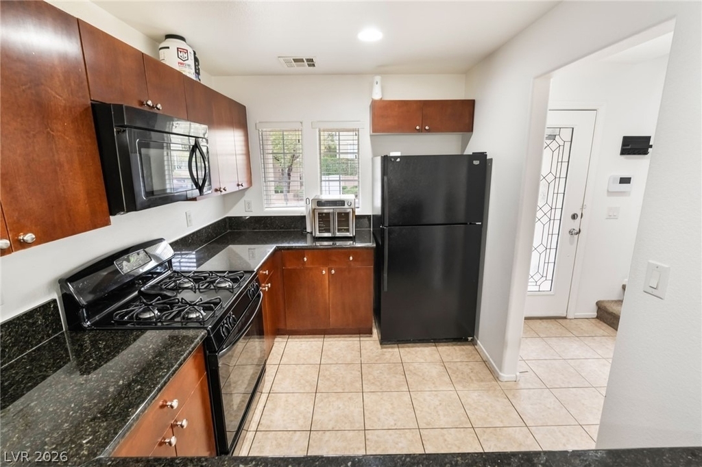 9132 Gabardine Avenue - Photo 10
