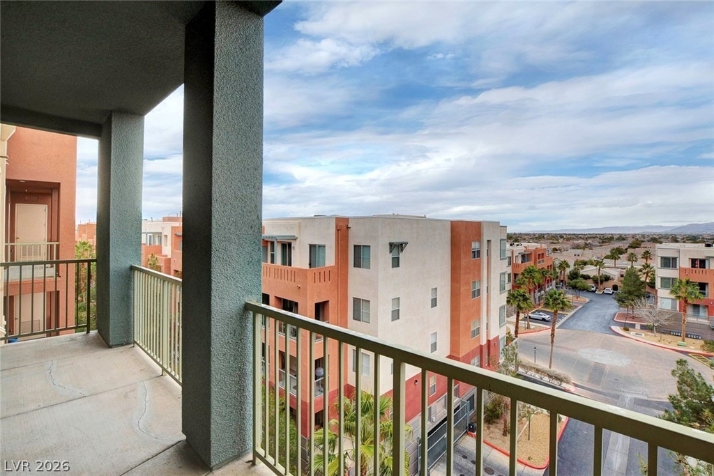 62 Serene Avenue - Photo 43