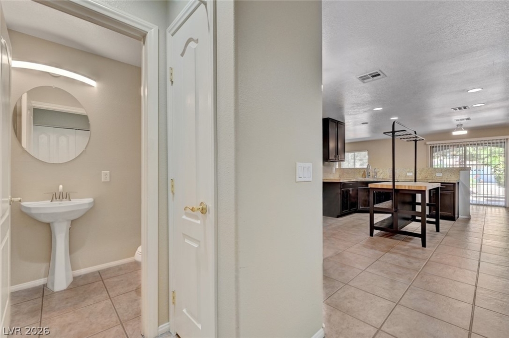 7275 Diamond Canyon Lane - Photo 18